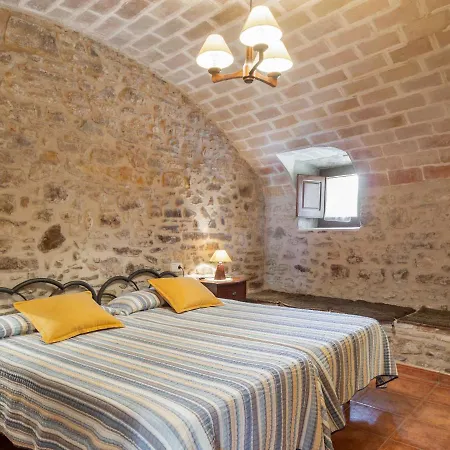 Appealing In With Swimming Pool Апартаменты *