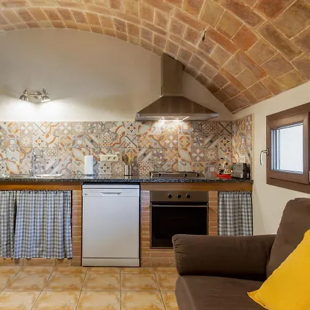 Appealing In With Swimming Pool Апартаменты